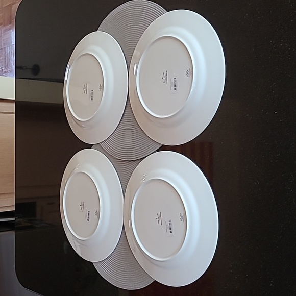 ♠️Kate Spade Dinner Plates - Picture 4 of 9